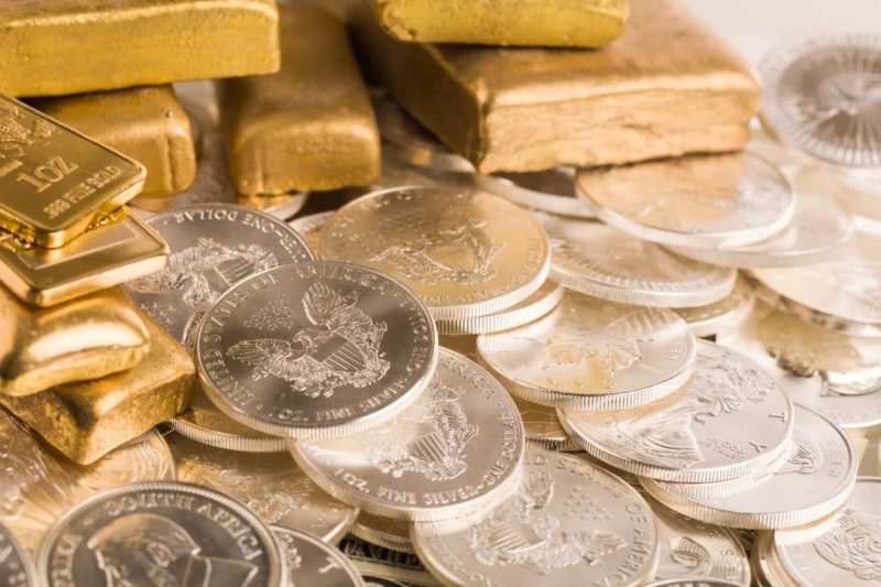 Spot Gold Breaches US$4,000, Silver Price Testing US$50